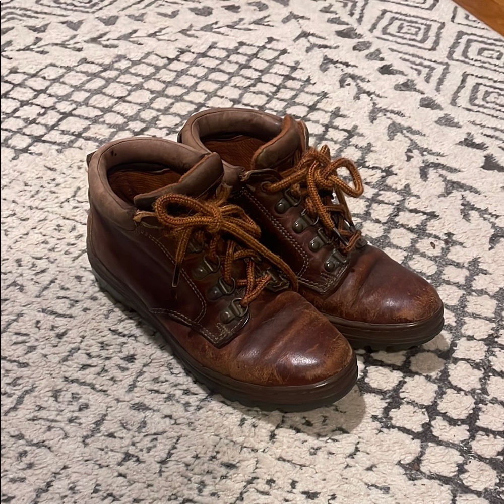 Vintage Leather Timberland Boots